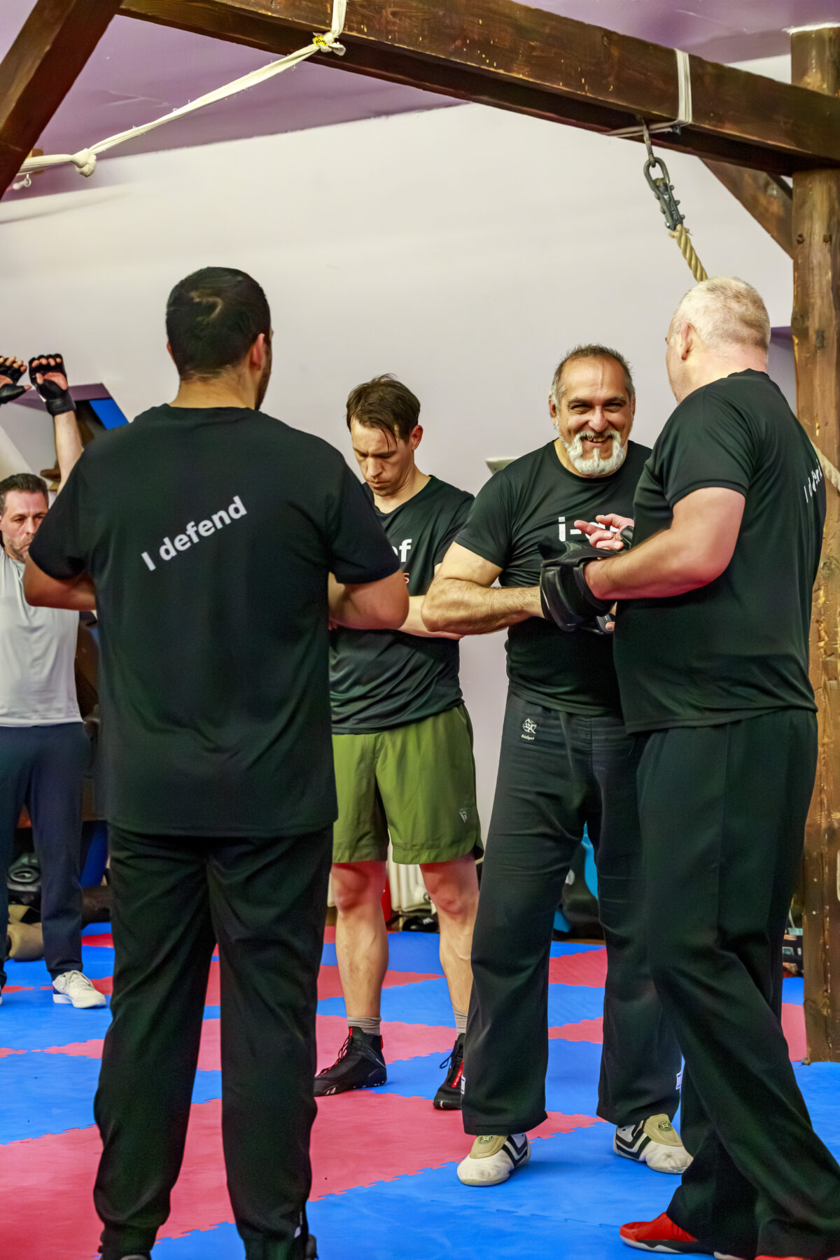 Trainer trainieren Trainierende. Trainierende trainieren Trainer.